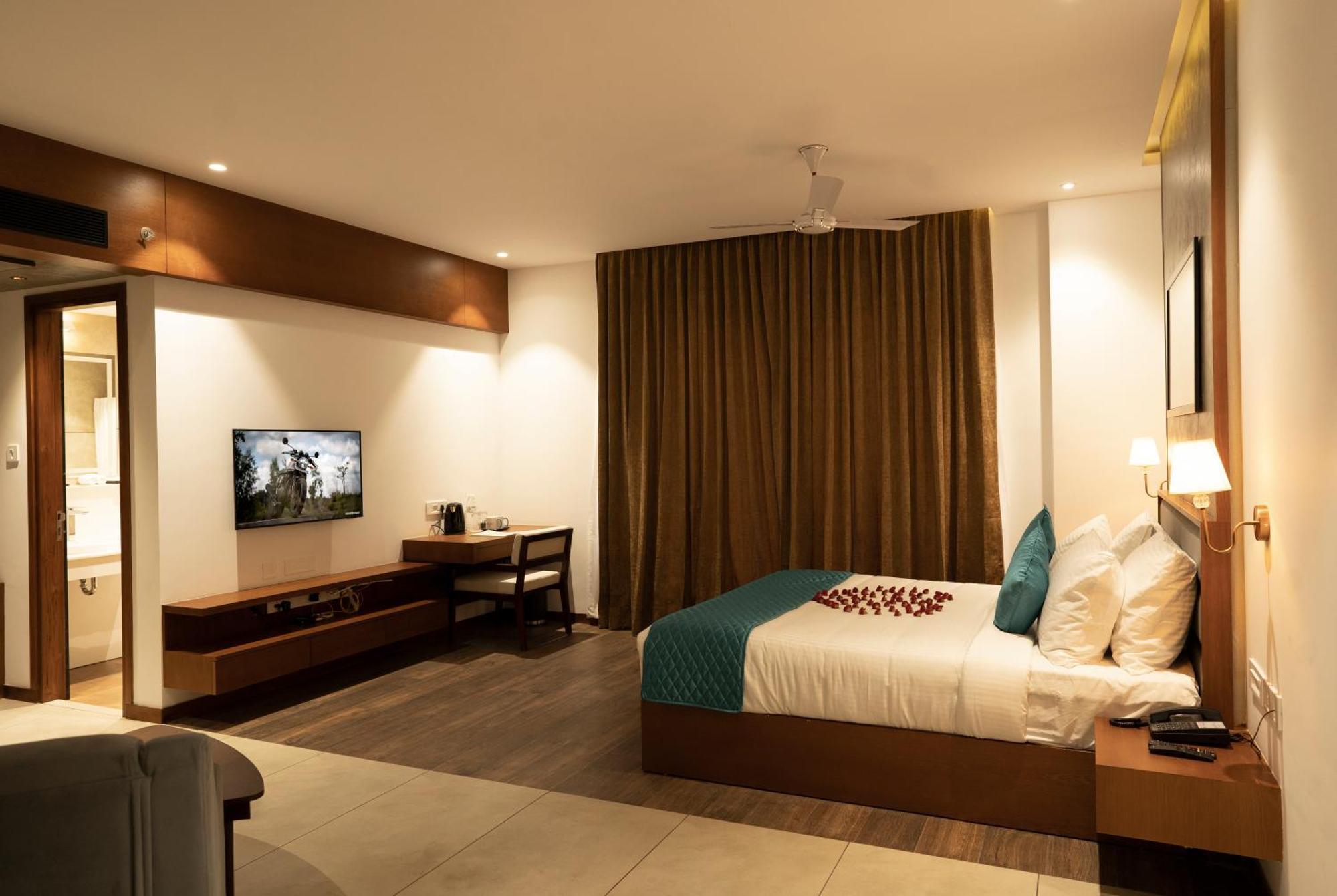 Gokulam Park Guruvayur Hotel Kültér fotó